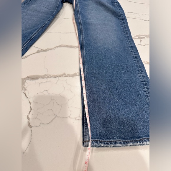 🌸American Eagle Maddie and Kenzie Ziegler Curvy Relaxed Straight Jeans🌸 - Picture 6 of 10